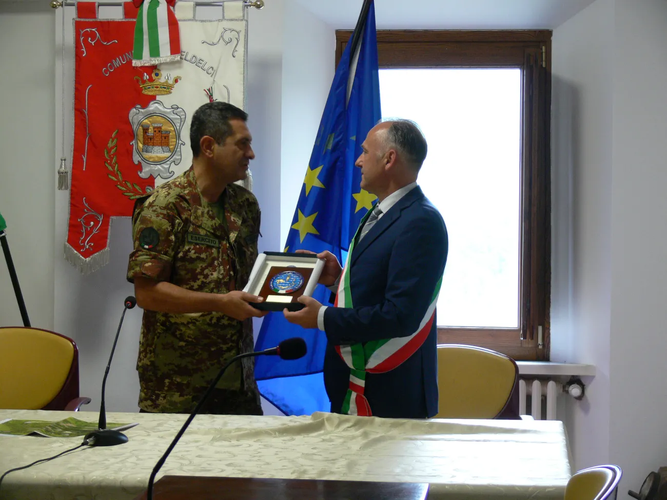 Sindaco e Gen. Figliuolo 