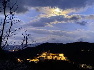 Casteldelci notte